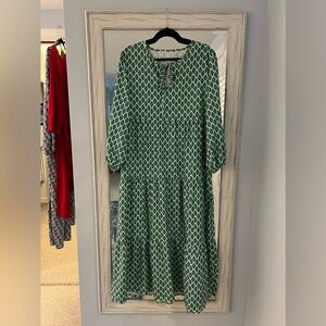 Geometric print tiered skirt maxi dress.